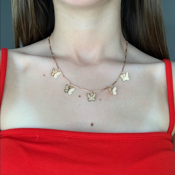 Brandy Melville Jewelry - NWOT gold necklace